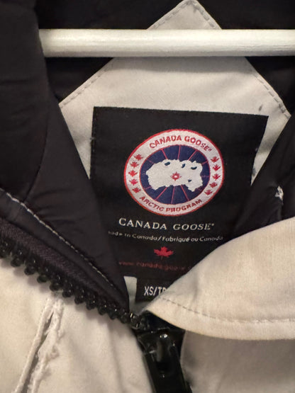 CANADA GOOSE beige bomber coat size xs