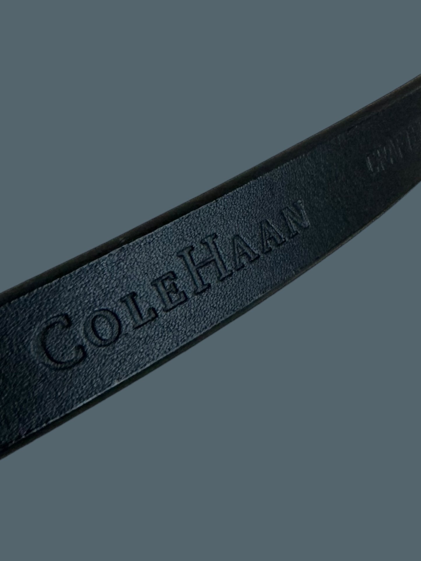 COLE HAAN skinny leather belt