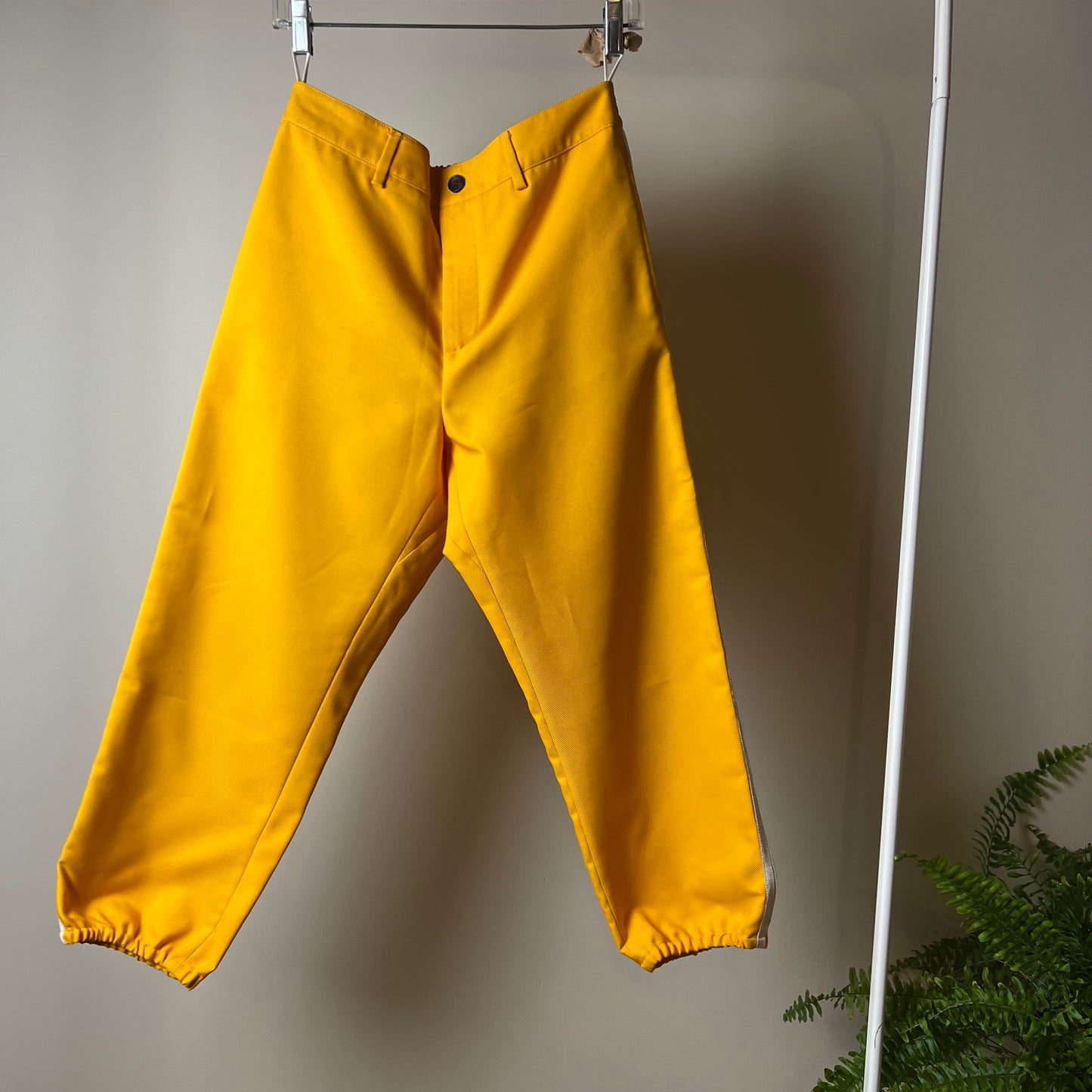 mens Gucci yellow techno trousers size small